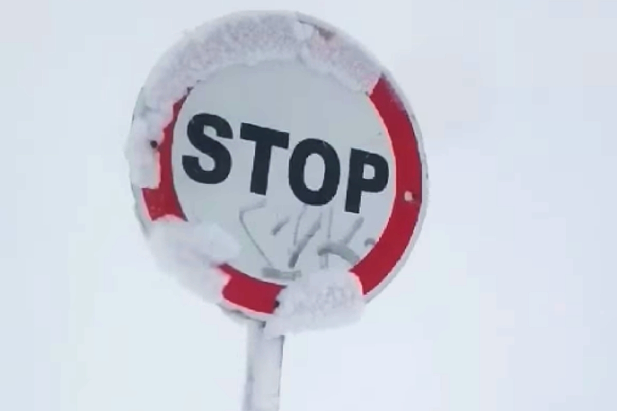 hó stop tél lavinaveszély