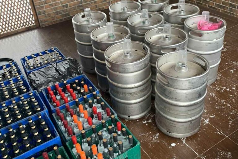 Hamisított alkoholt találtak a Munkácsi járásban