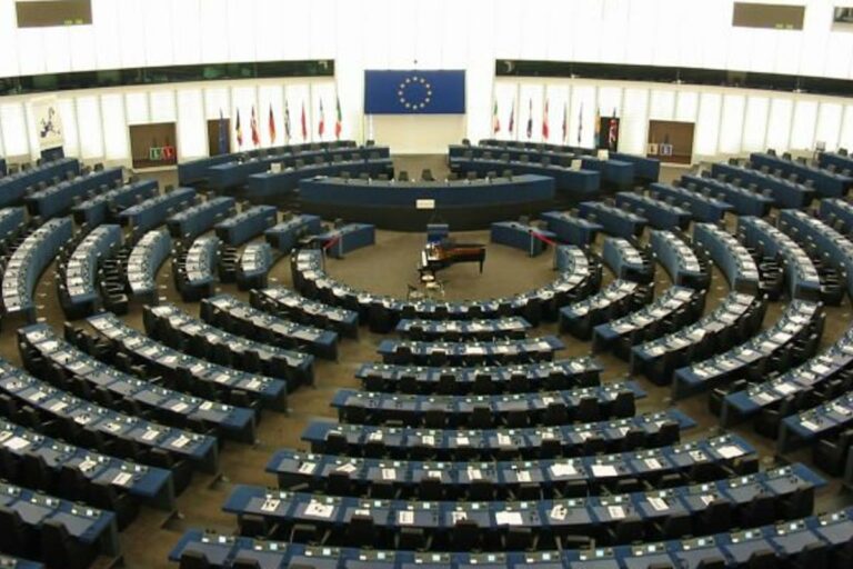 Rendkívüli csúcstalálkozót tartanak a EU vezetői csütörtökön az ukrajnai helyzet kapcsán