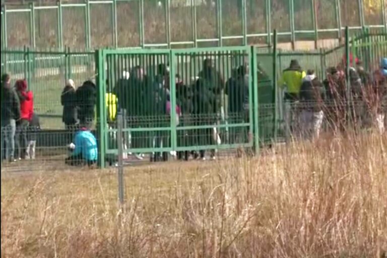Több mint 31 ezren menekültek Ukrajnából Romániába