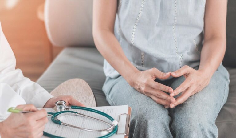 Ukrajnából menekülteknek tart szűrővizsgálatot a Katolikus Karitász Budapesten