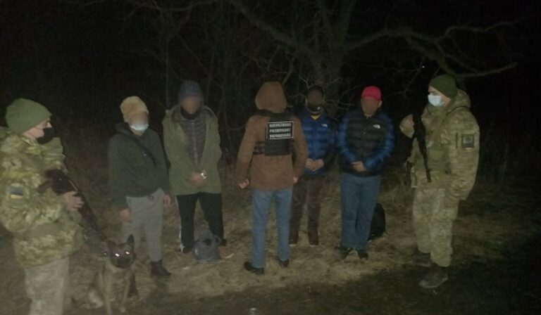 Határsértőket vettek őrizetbe az ukrán-szlovák határnál