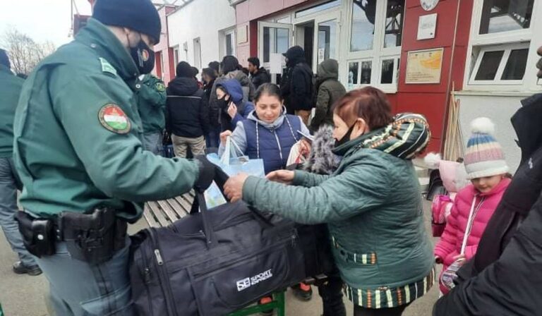 Könnyített ellenőrzést végeznek a pénzügyőrök az ukrán–magyar határon