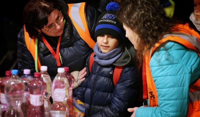 Egyedül érkezett a szlovák határra egy ukrán kisfiú