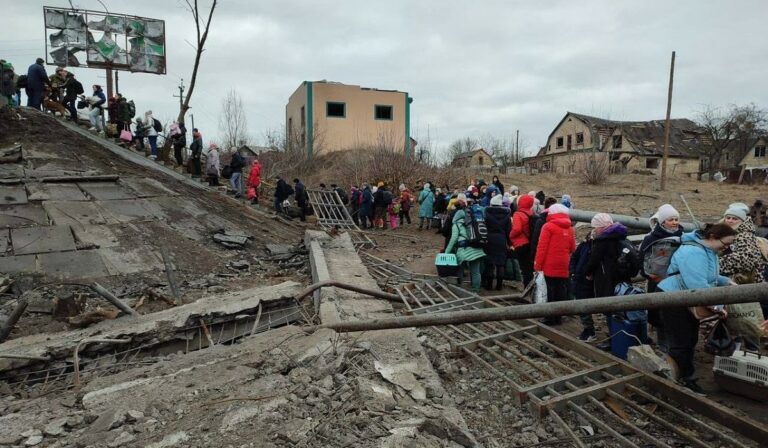 Ukrajna beleegyezett a humanitárius folyosók kialakításába