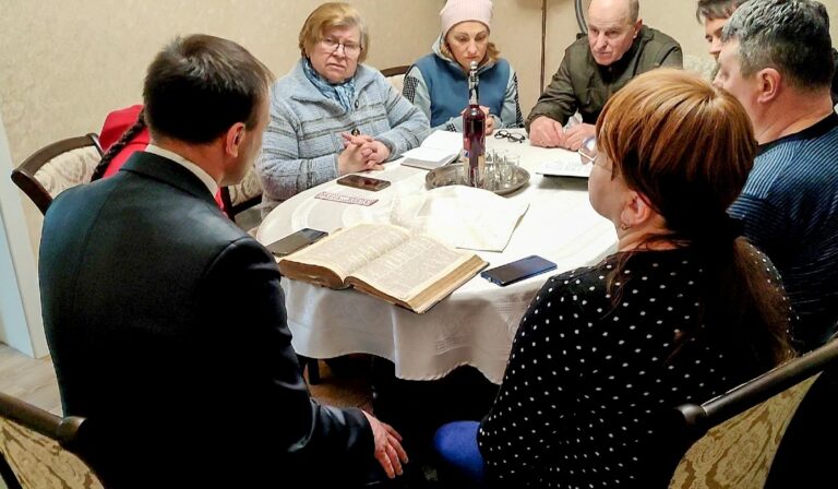 Istentisztelet ostrom idején