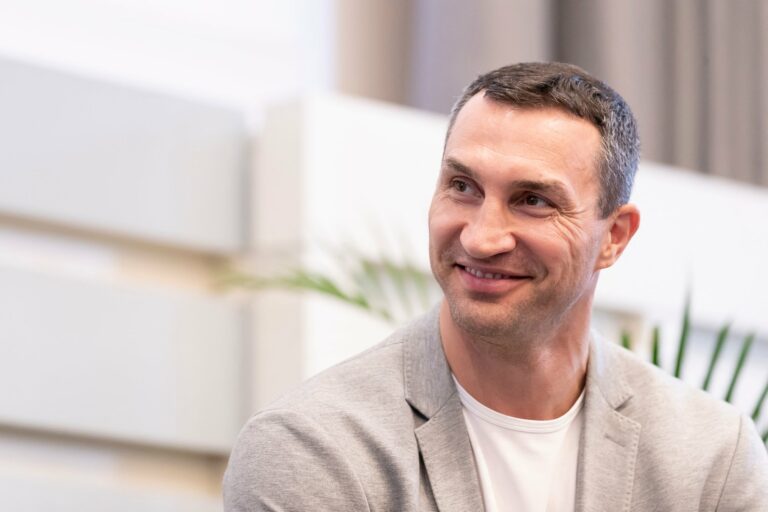 Volodimir Klicsko mindenhonnan kitiltaná az orosz sportolókat