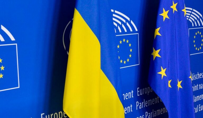 Az EP tárgyalna Ukrajna EU-tagjelölti státuszának megadásáról
