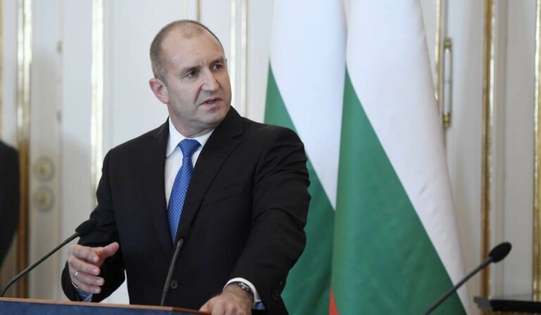 Bulgária sem szállít fegyvereket Ukrajnának