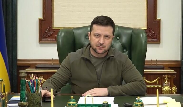 Zelenszkij: cél a béke mielőbbi megteremtése