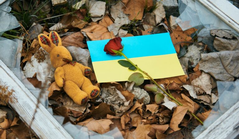 Tíz humanitárius folyosót nyitnak Ukrajnában