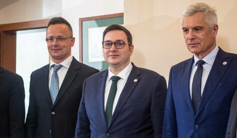 Csehország adományozó konferenciát szervezne Ukrajna számára