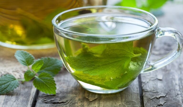 Mire jó a citromfű?