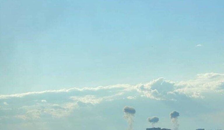 Légitámadás érte az odesszai repülőteret