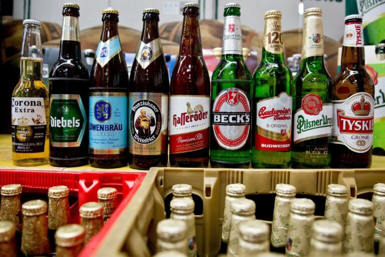 A belga AB InBev eladja oroszországi érdekeltségeit