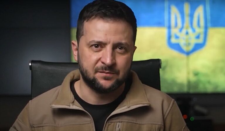 Zelenszkij: a világ nem meri blokkolni az orosz bankrendszert