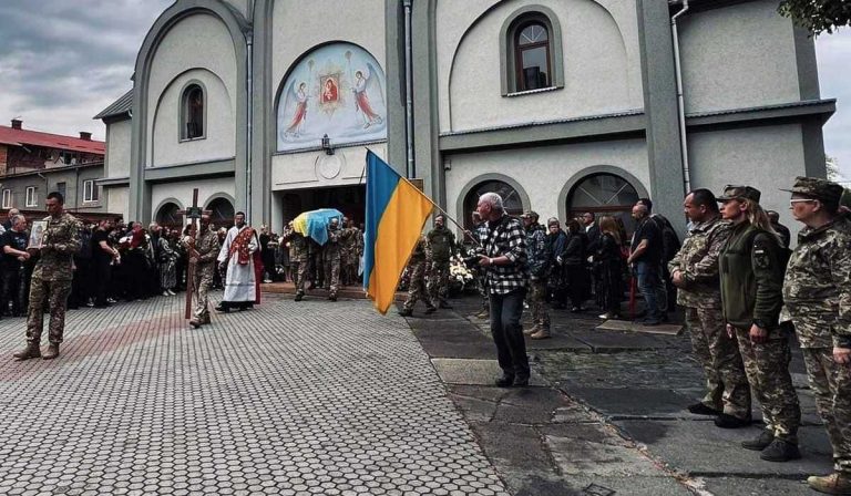 Eltemették Sorin Artemet