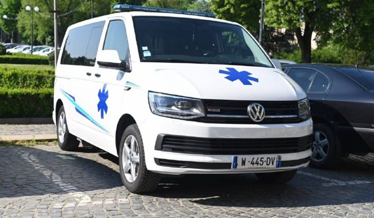 Mentőautót kapott a kárpátaljai katonaság Franciaországtól