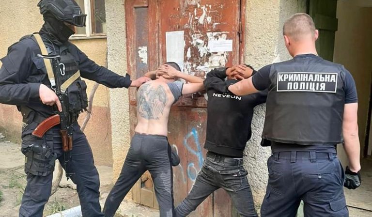 Harkiv megyei tolvajok raboltak ki egy nőt Munkácson