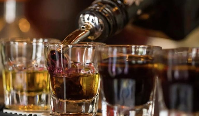 Enyhültek az alkoholos italok árusításának korlátozásai Kárpátalján