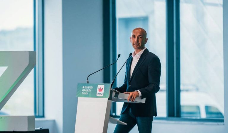 Az RMDSZ ügyvezető elnökévé választották Balázs Attilát