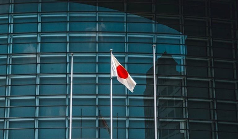 Japán 166 millió dollár értékű humanitárius segélyt küld Ukrajnának