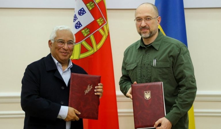 Portugália 250 millió eurós pénzügyi segélyt nyújt Ukrajnának