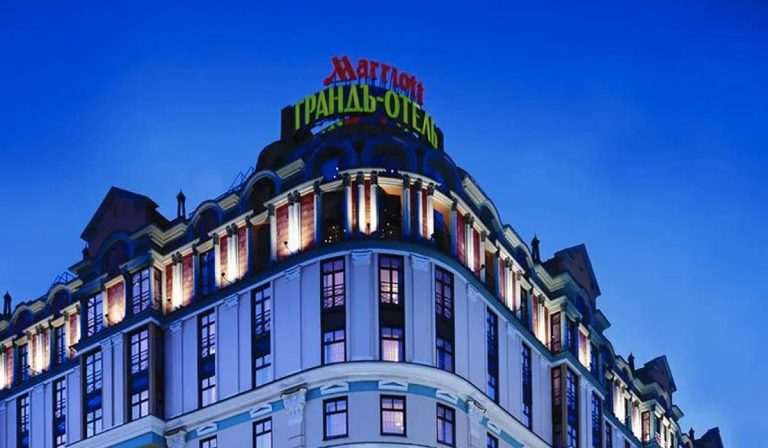 Felfüggeszti működését a Marriott Oroszországban