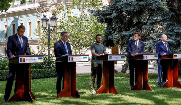Az európai vezetők támogatják Ukrajna mielőbbi EU-tagjelöltségét