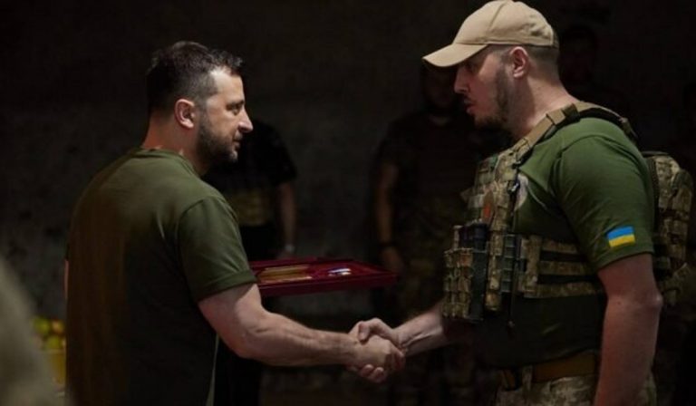 Magas állami kitüntetést kapott egy kárpátaljai ezredes
