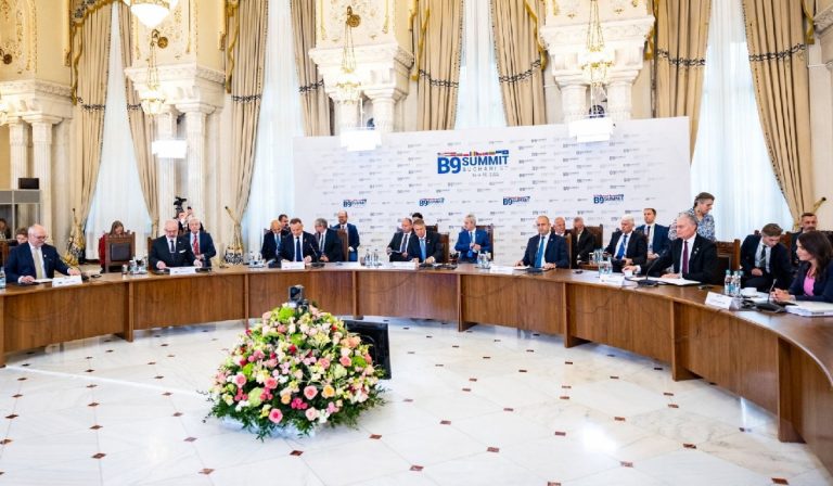 A Bukaresti Kilencek a NATO keleti szárnyának megerősítését szorgalmazzák