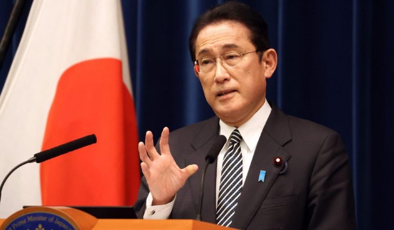 Meghívták a japán miniszterelnököt Ukrajnába