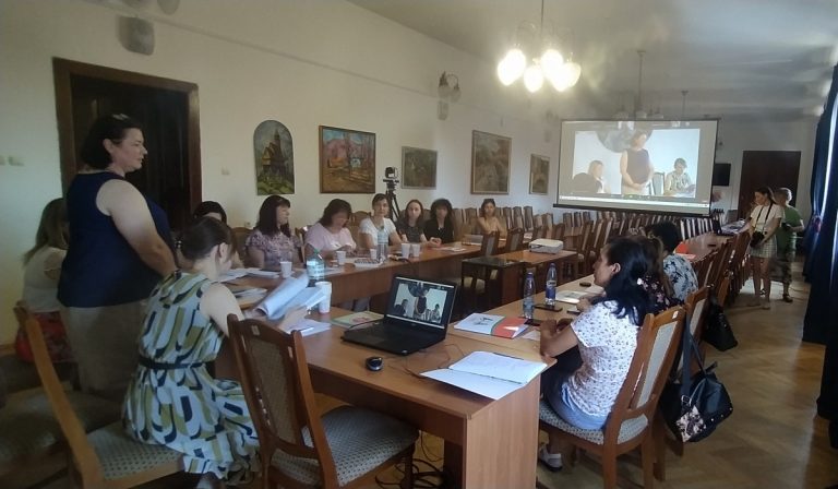 Művészeti nevelésről tartottak konferenciát óvodapedagógusok számára