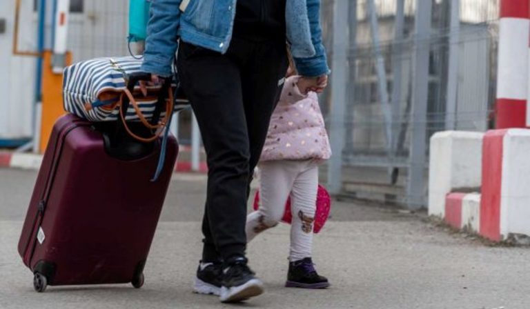 У суботу прибуло 12 000 людей до Угорщини з України