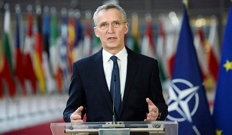 Stoltenberg: a NATO-nak hosszú távú támogatást kell biztosítania Kijevnek
