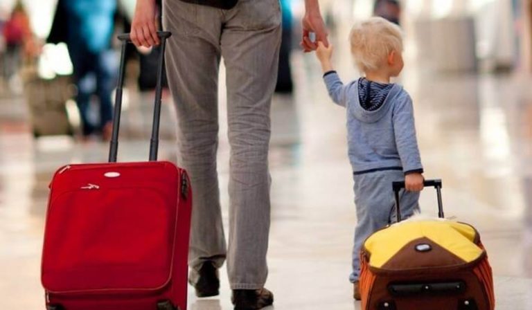 Több mint 8 millió ukrán állampolgár menekült külföldre