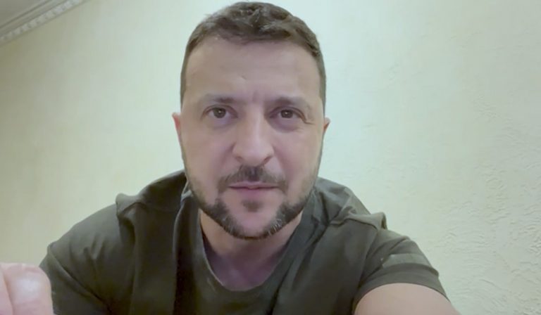 Zelenszkij: Oroszországot minősítsék terrorista államnak