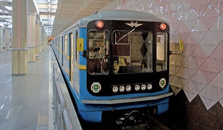 Orosz katonák maradványaira találtak rá a harkivi metróban