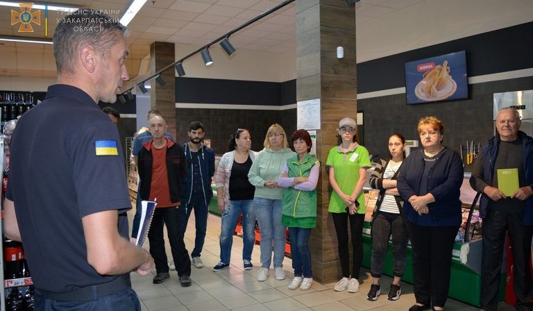 Próbariadó egy ungvári szupermarketben