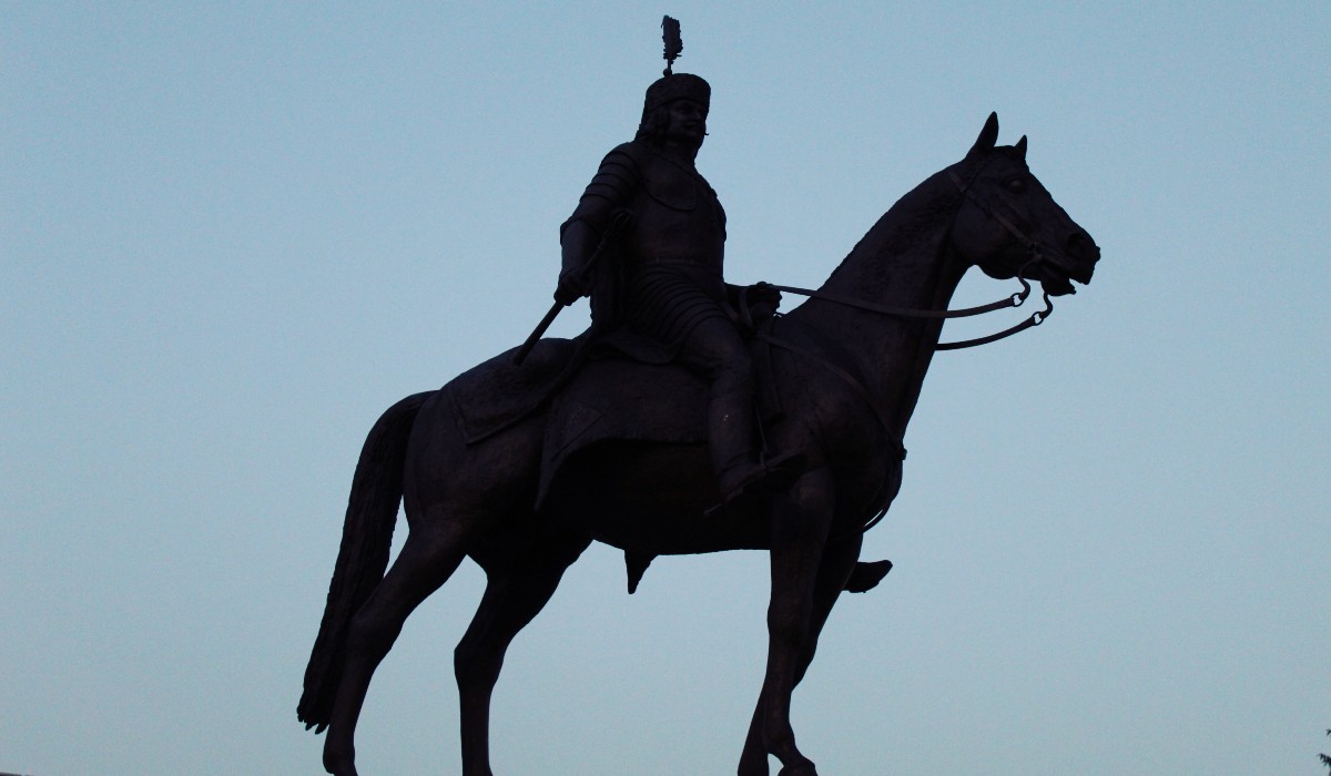 Rákóczi lovasszobor