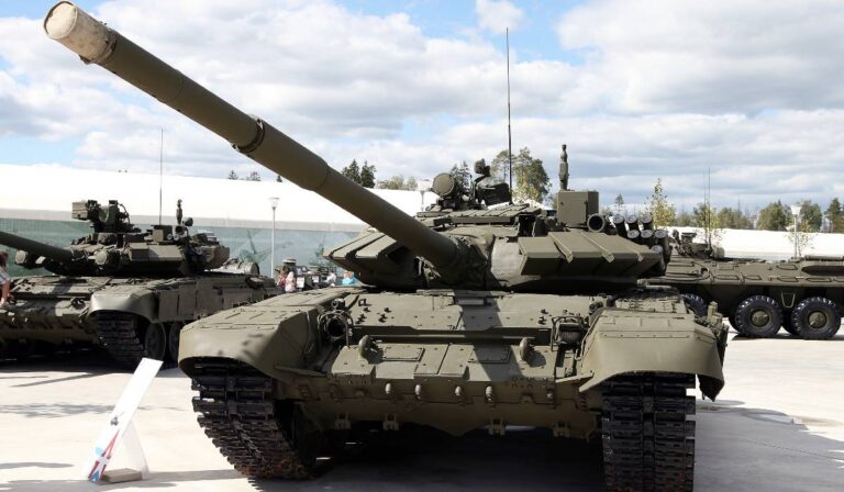 t-72 tank