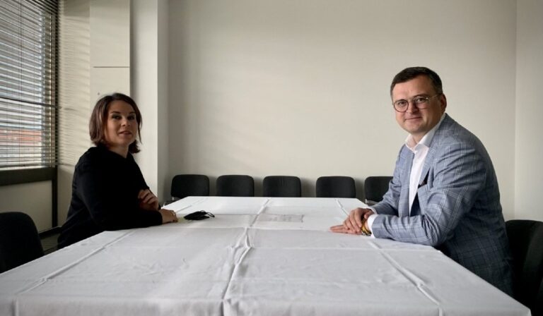 Csehországban tárgyalt Kuleba és a német külügyminiszter