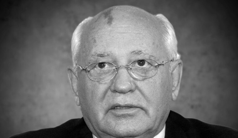 Elhunyt Mihail Gorbacsov