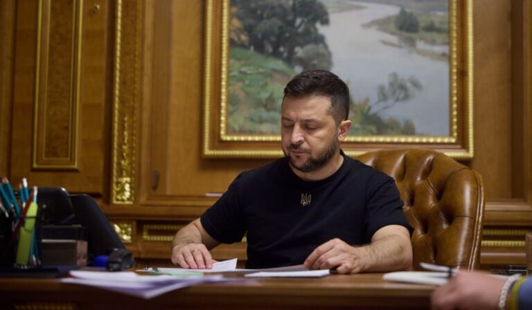 Zelenszkij: népünknek nagy ereje van