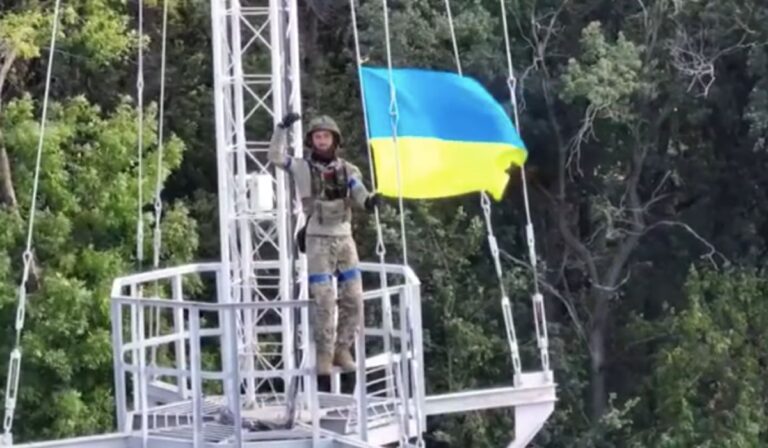 Zelenszkij: kiűzzük a betolakodókat minden ukrán városból és faluból