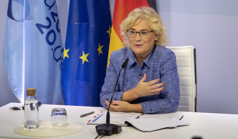 Ukrajna még nagyobb támogatást kap Németországtól az orosz mozgósítás miatt