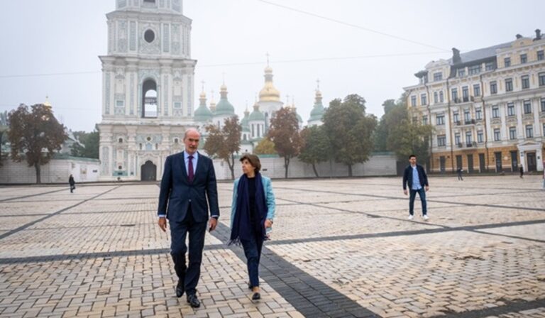 Kijevbe látogatott Catherine Colonna francia külügyminiszter