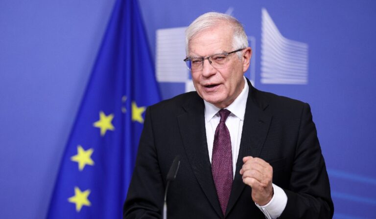 Borrell: nehézségekbe ütközhet a fegyverszállítás Ukrajnának