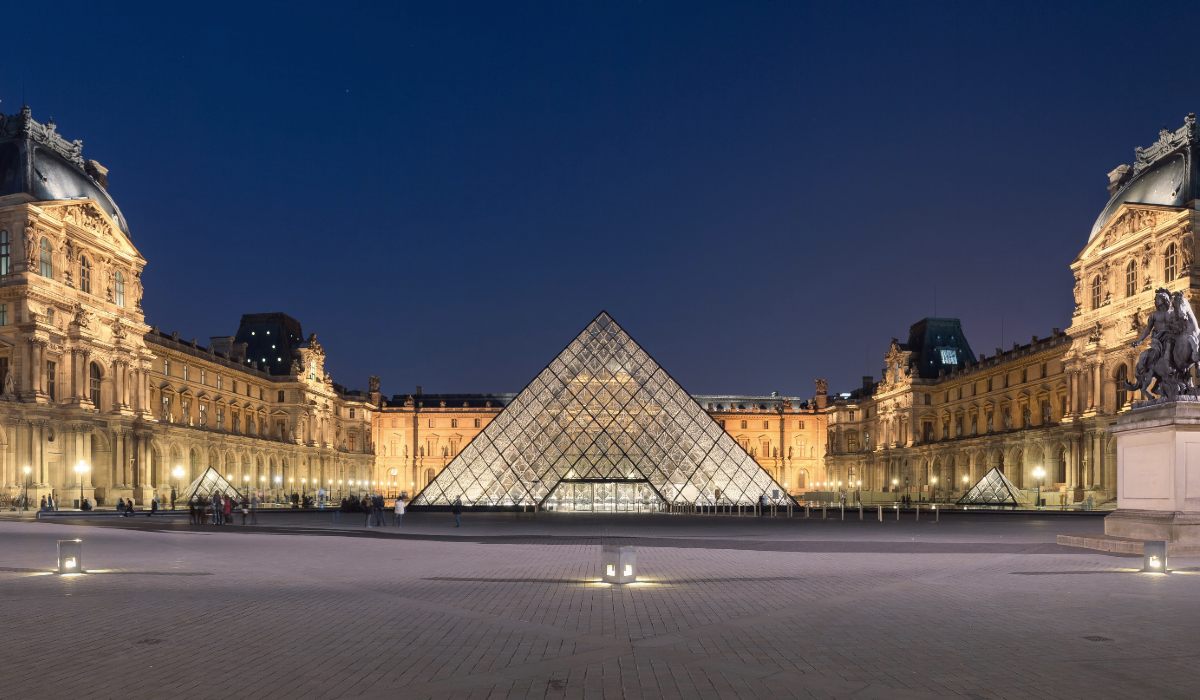 Louvre
