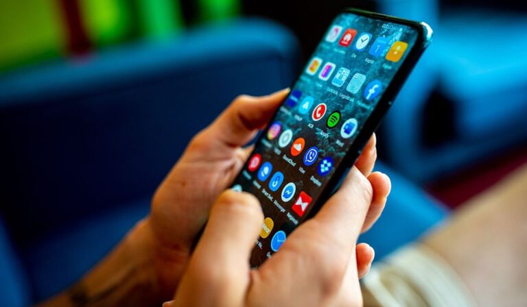Hogyan működik a mobilhálózat Ukrajnában áramszünet idején?
